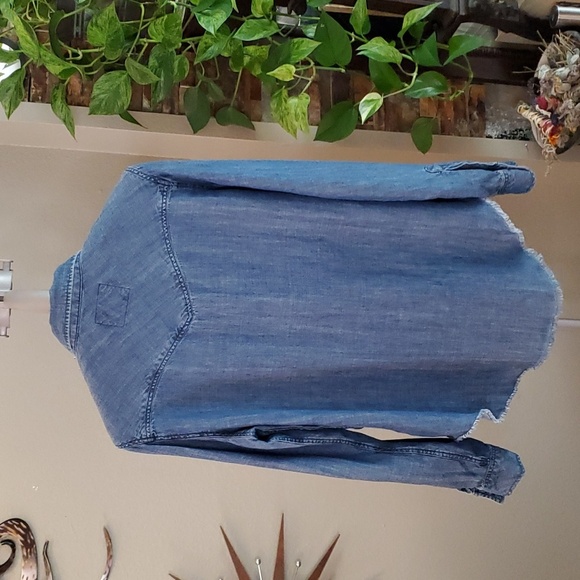 Rails Renee Raw Hem Dark Vintage Blue Chambray Denim Button Down sz S - Picture 5 of 16